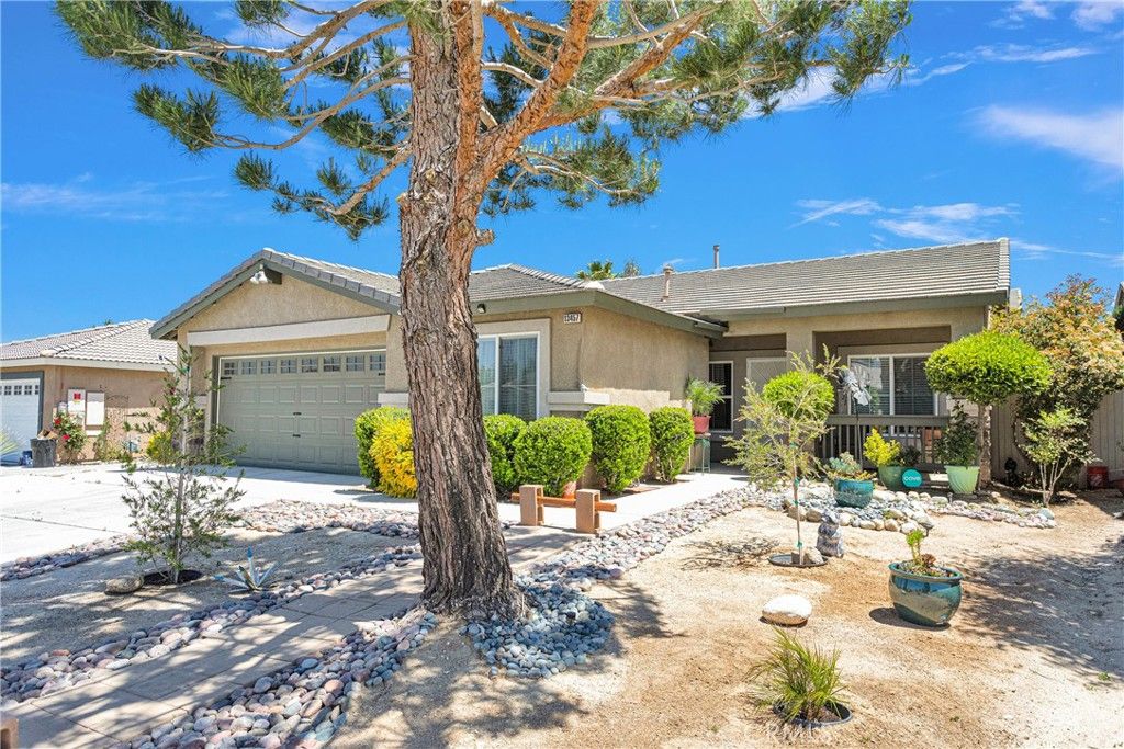 Image 2 of property listing at 13457 Coolwater, Victorville, CA 92392