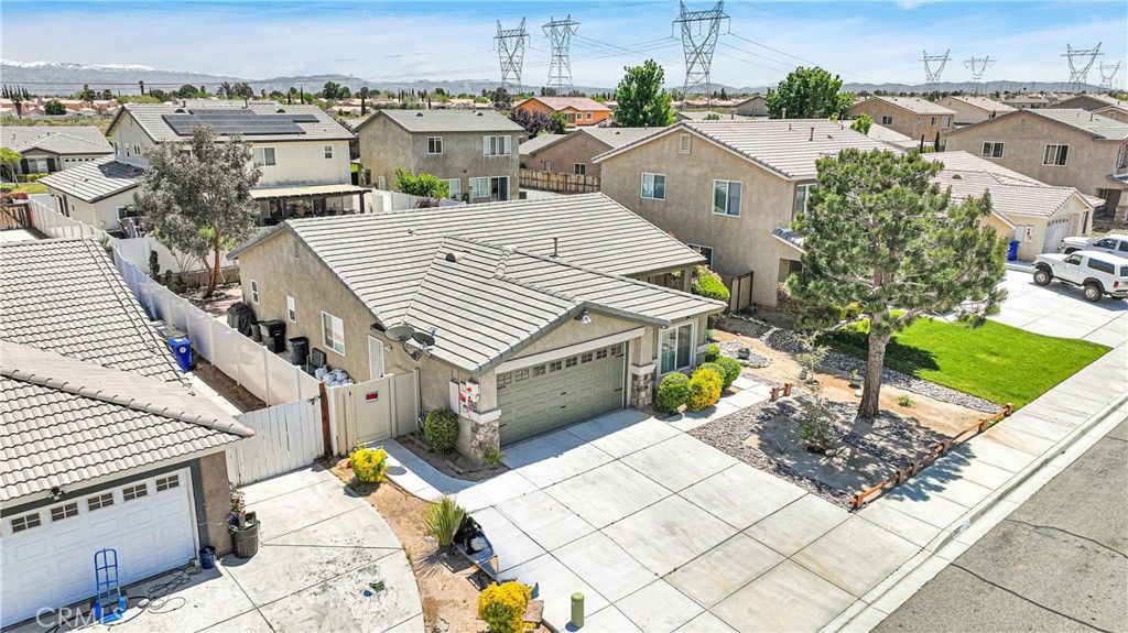 Image 34 of property listing at 13457 Coolwater, Victorville, CA 92392