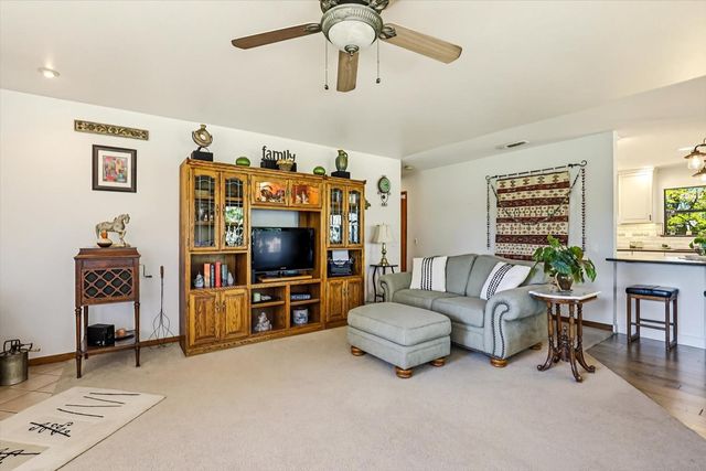 10941 Blackledge Rd, Penn Valley, CA 95946