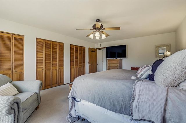 10941 Blackledge Rd, Penn Valley, CA 95946