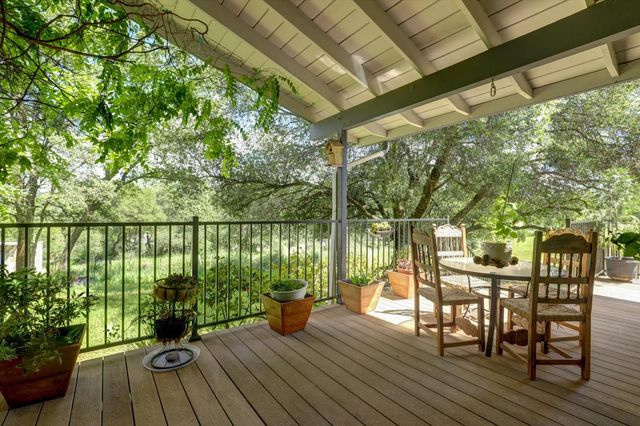 10941 Blackledge Rd, Penn Valley, CA 95946