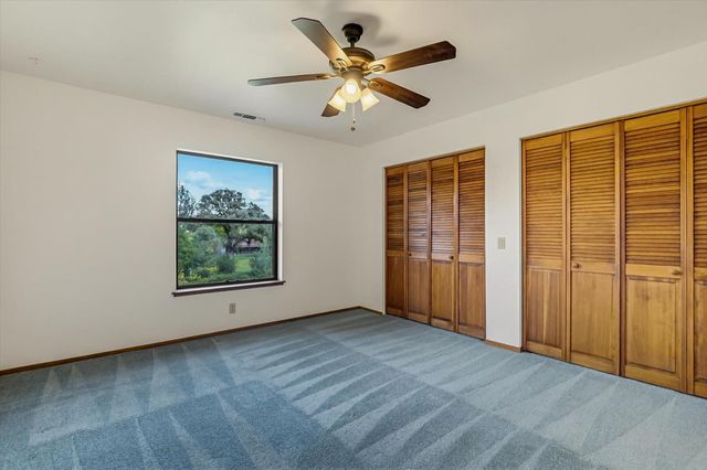 10941 Blackledge Rd, Penn Valley, CA 95946