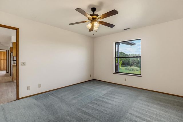 10941 Blackledge Rd, Penn Valley, CA 95946