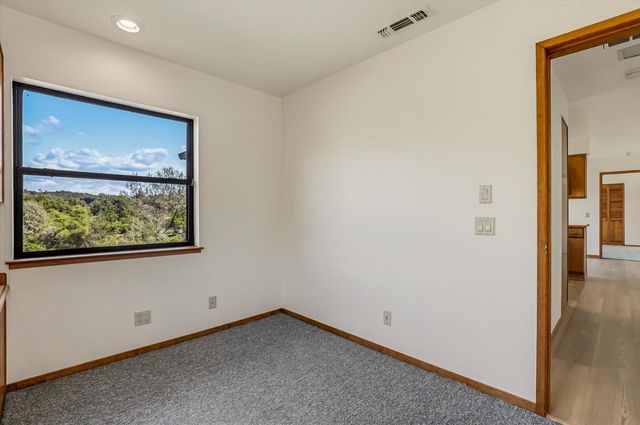 10941 Blackledge Rd, Penn Valley, CA 95946