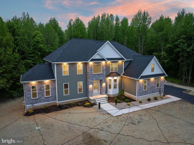 39 FOX HAVEN LN, Mullica Hill, NJ 08062