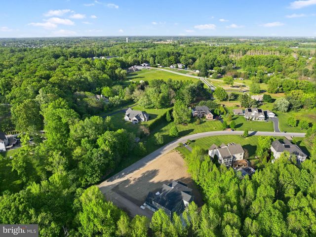 39 FOX HAVEN LN, Mullica Hill, NJ 08062
