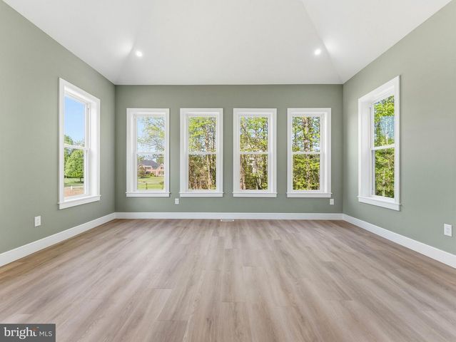 39 FOX HAVEN LN, Mullica Hill, NJ 08062