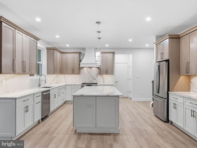 39 FOX HAVEN LN, Mullica Hill, NJ 08062