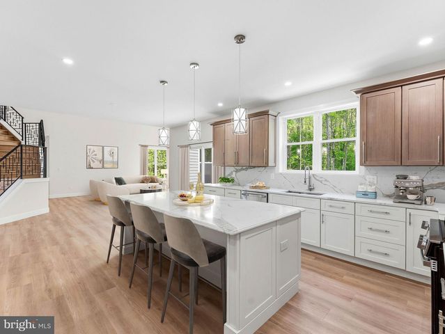 39 FOX HAVEN LN, Mullica Hill, NJ 08062