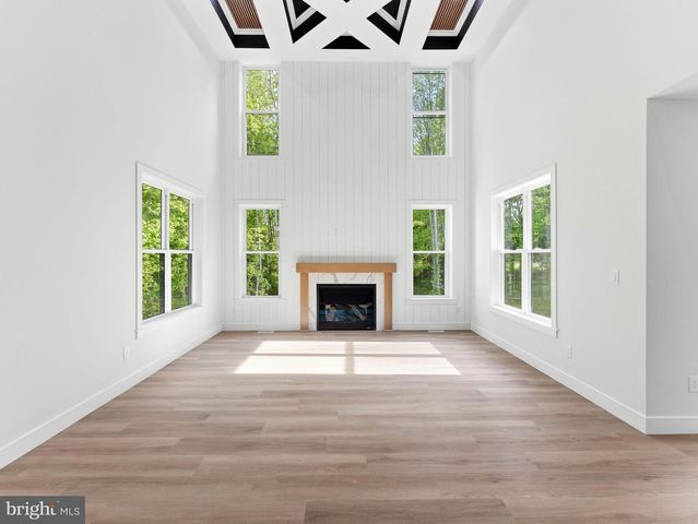 39 FOX HAVEN LN, Mullica Hill, NJ 08062
