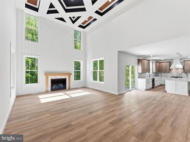 39 FOX HAVEN LN, Mullica Hill, NJ 08062