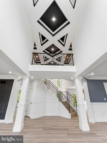 39 FOX HAVEN LN, Mullica Hill, NJ 08062
