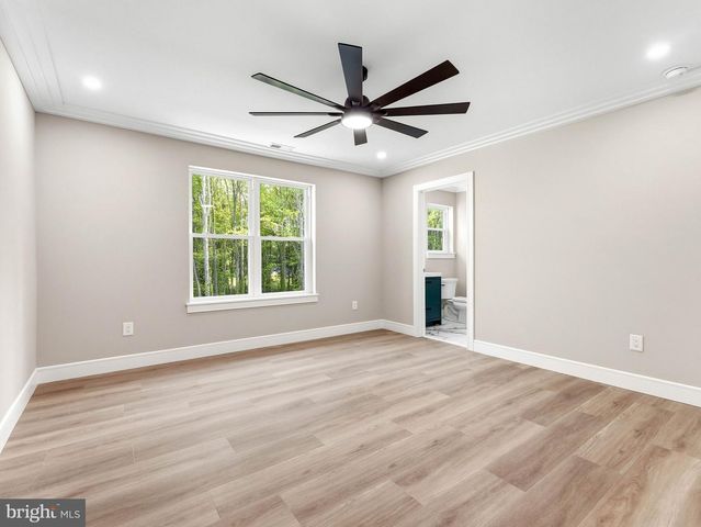 39 FOX HAVEN LN, Mullica Hill, NJ 08062