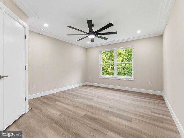 39 FOX HAVEN LN, Mullica Hill, NJ 08062