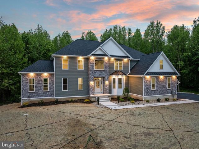 39 FOX HAVEN LN, Mullica Hill, NJ 08062