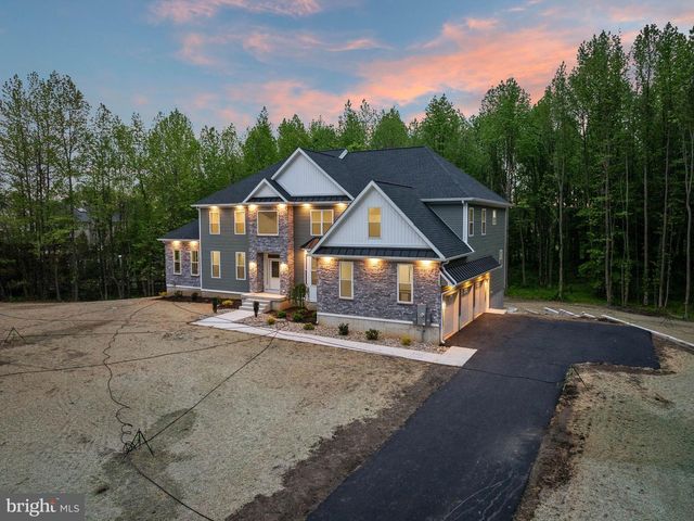 39 FOX HAVEN LN, Mullica Hill, NJ 08062