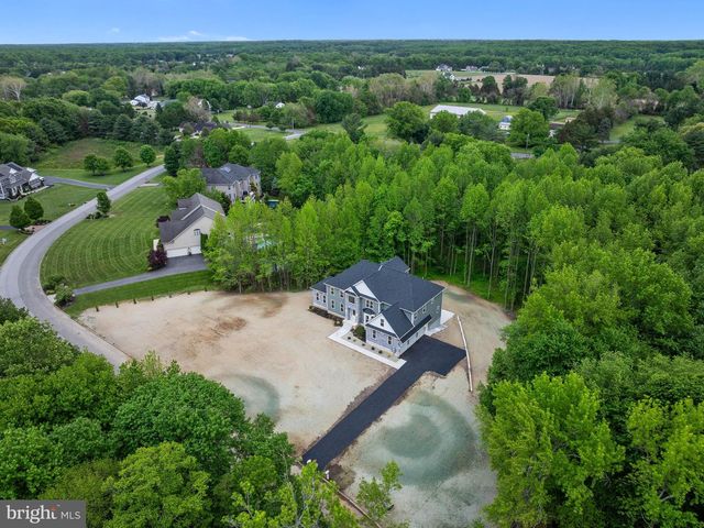 39 FOX HAVEN LN, Mullica Hill, NJ 08062