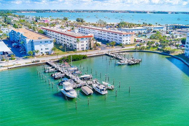 3018 59TH STREET S 112, Gulfport, FL 33707