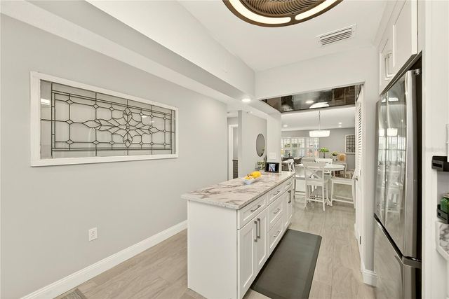 3018 59TH STREET S 112, Gulfport, FL 33707