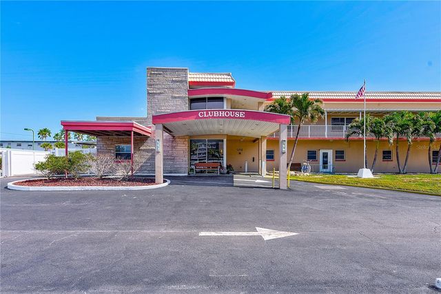 3018 59TH STREET S 112, Gulfport, FL 33707