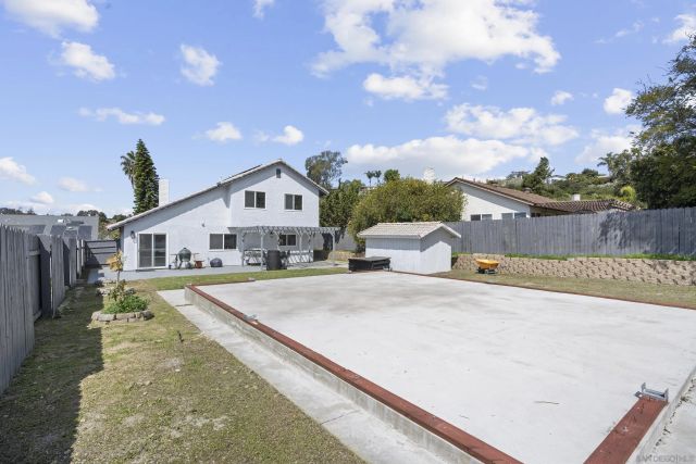 7573 Gayneswood Way, San Diego, CA 92139