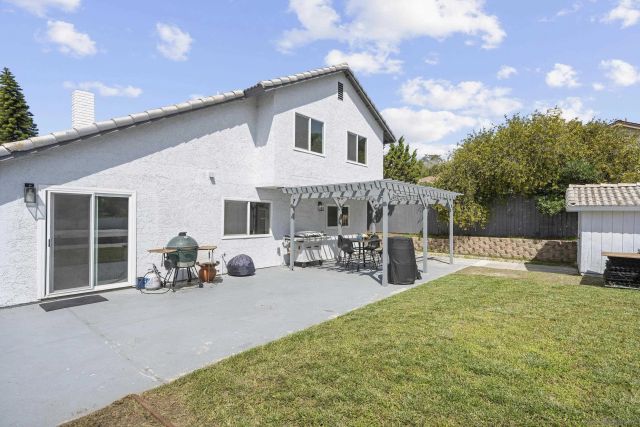 7573 Gayneswood Way, San Diego, CA 92139