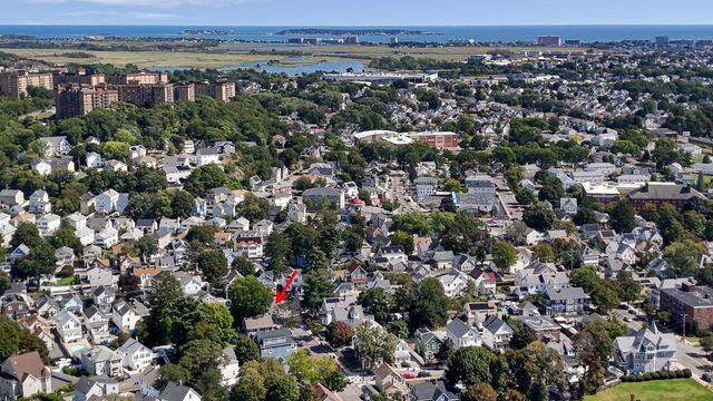 32 Dodge St, Malden, MA 02148