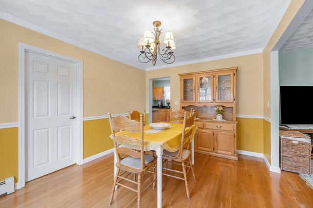 32 Dodge St, Malden, MA 02148