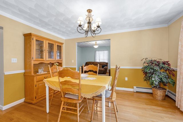 32 Dodge St, Malden, MA 02148