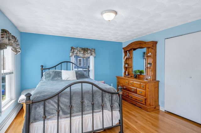 32 Dodge St, Malden, MA 02148