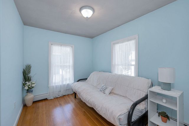32 Dodge St, Malden, MA 02148