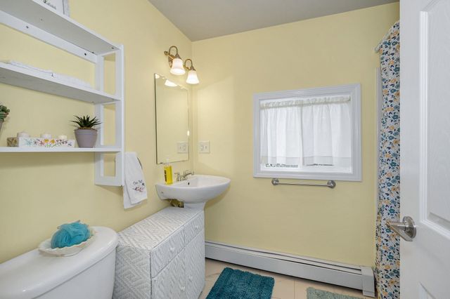 32 Dodge St, Malden, MA 02148