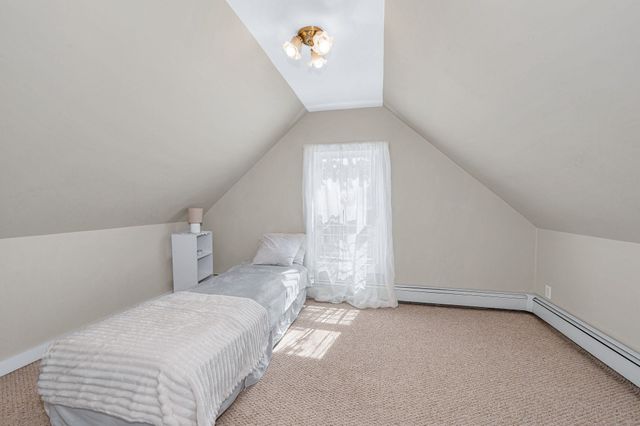 32 Dodge St, Malden, MA 02148