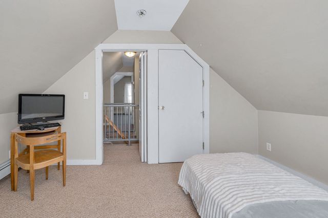 32 Dodge St, Malden, MA 02148