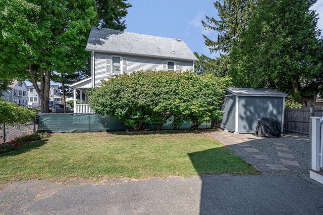 32 Dodge St, Malden, MA 02148