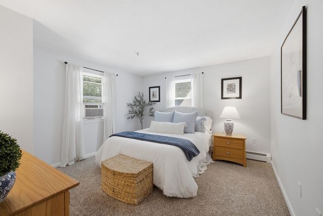 16 Fairview Farm Rd, Haverhill, MA 01832