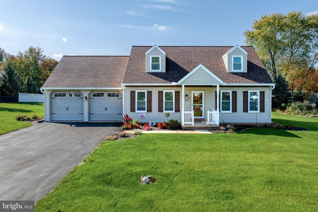 65 WINDING WAY, Lititz, PA 17543