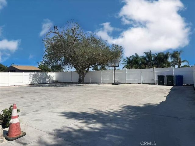 453 W Locust Street B, Ontario, CA 91762
