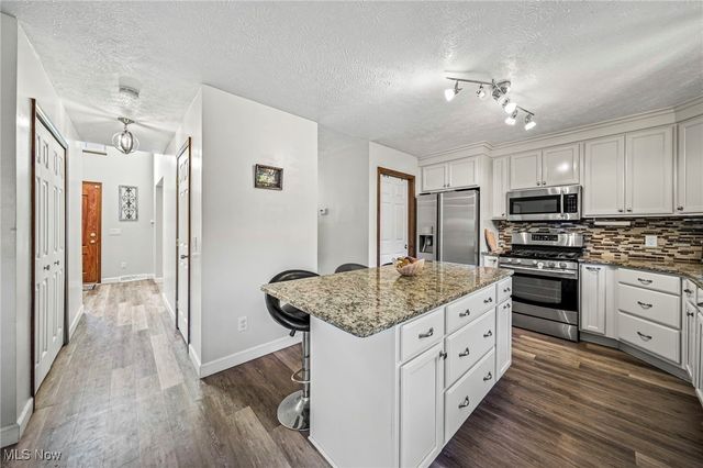 11945 Concord Hambden Road, Concord, OH 44077