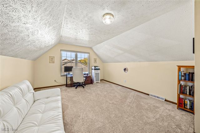 11945 Concord Hambden Road, Concord, OH 44077