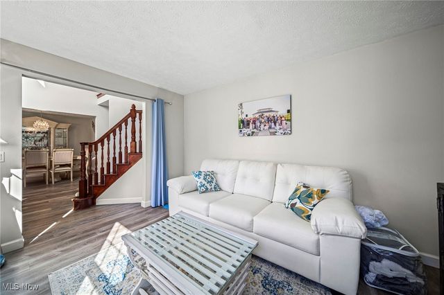 11945 Concord Hambden Road, Concord, OH 44077