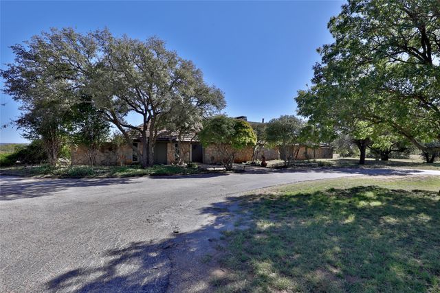 5717 Fm 2647, Winters, TX 79567