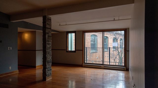 555 S Main St 321, Providence, RI 02903