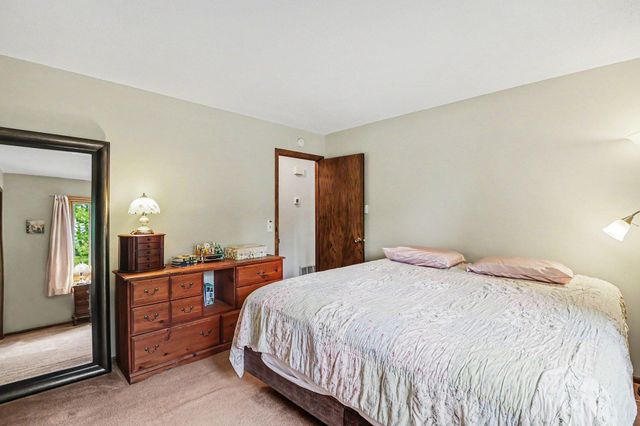 6724 Aldrich Avenue N, Brooklyn Center, MN 55430
