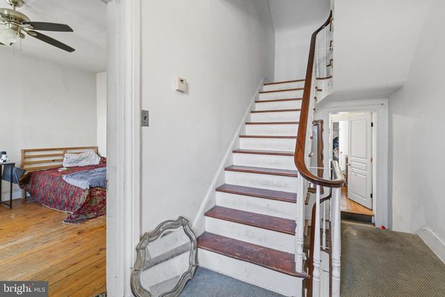 8962-62 RIDGE AVE, Philadelphia, PA 19128