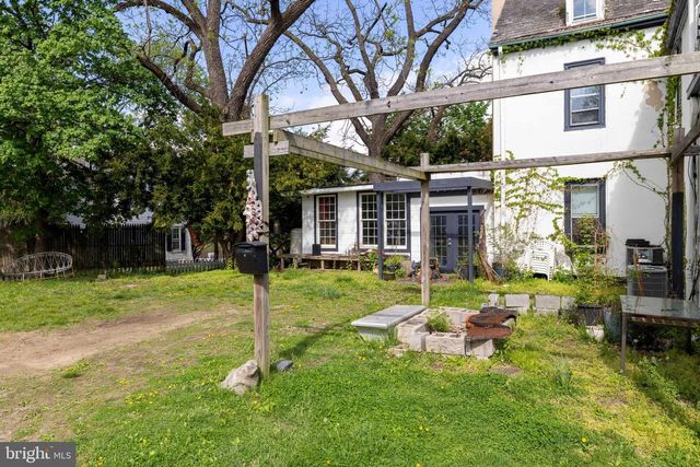 8962-62 RIDGE AVE, Philadelphia, PA 19128