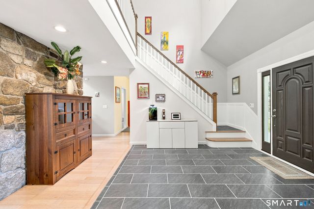 9-A New Bridge Road, Brookfield, CT 06804