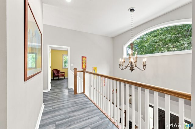 9-A New Bridge Road, Brookfield, CT 06804