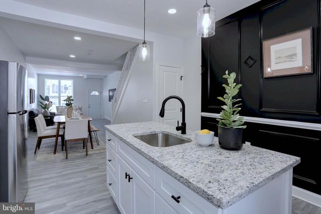 1729 BRADDISH AVE, Baltimore, MD 21216