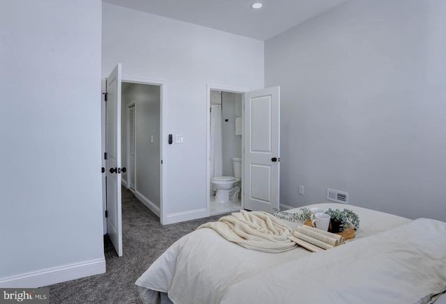 1729 BRADDISH AVE, Baltimore, MD 21216